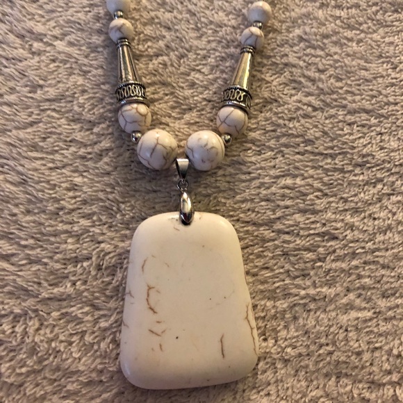 Sandstone Oasis White Necklace Hot Sale 